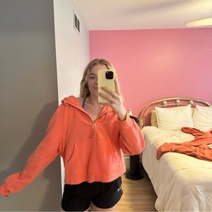 lululemon raspberry cream scuba